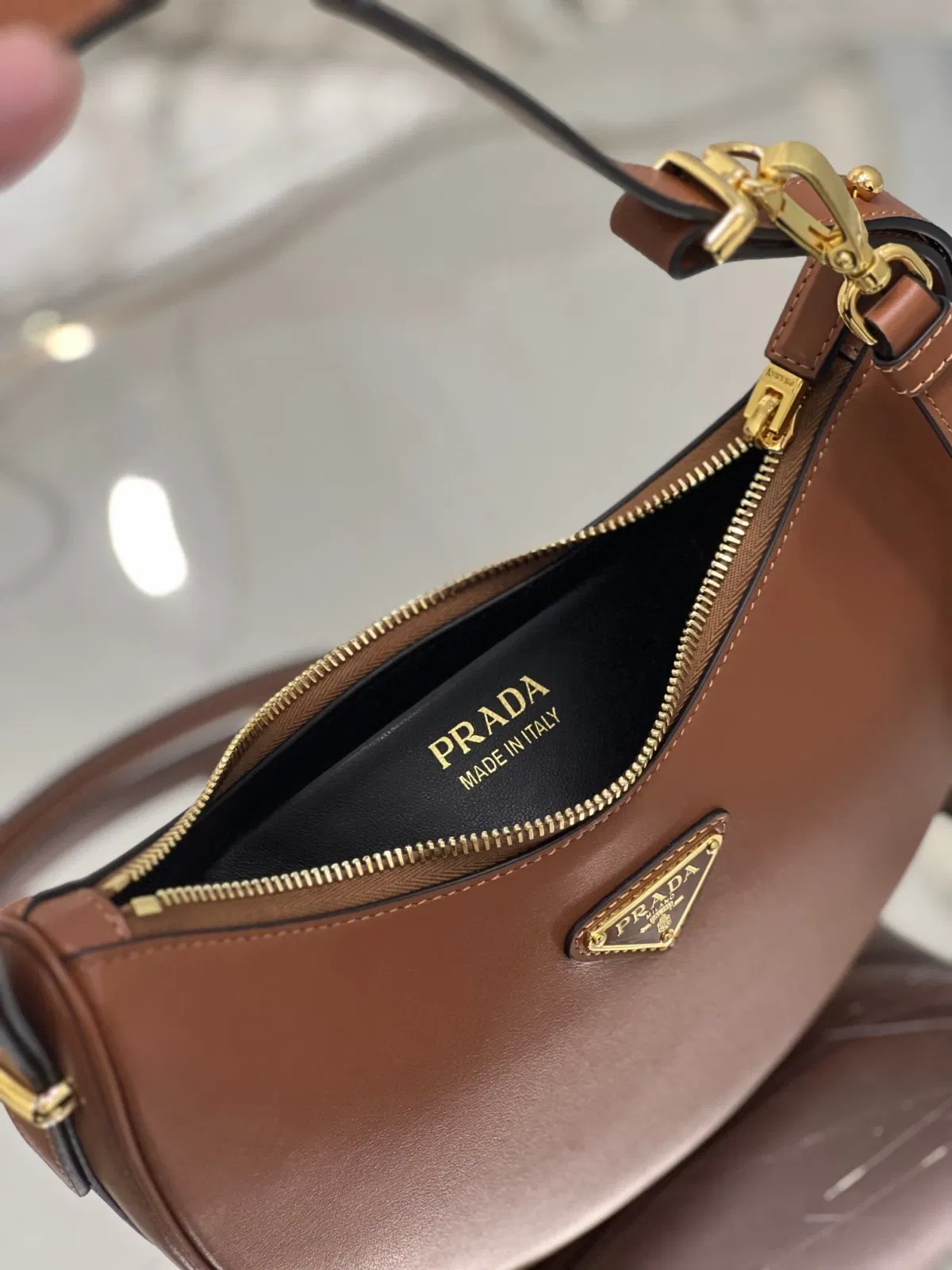 Luxury Bags - Premium Luxury Goods and Accessories - AFFORDABLE LUXURY BAGS - 14025 — image 8