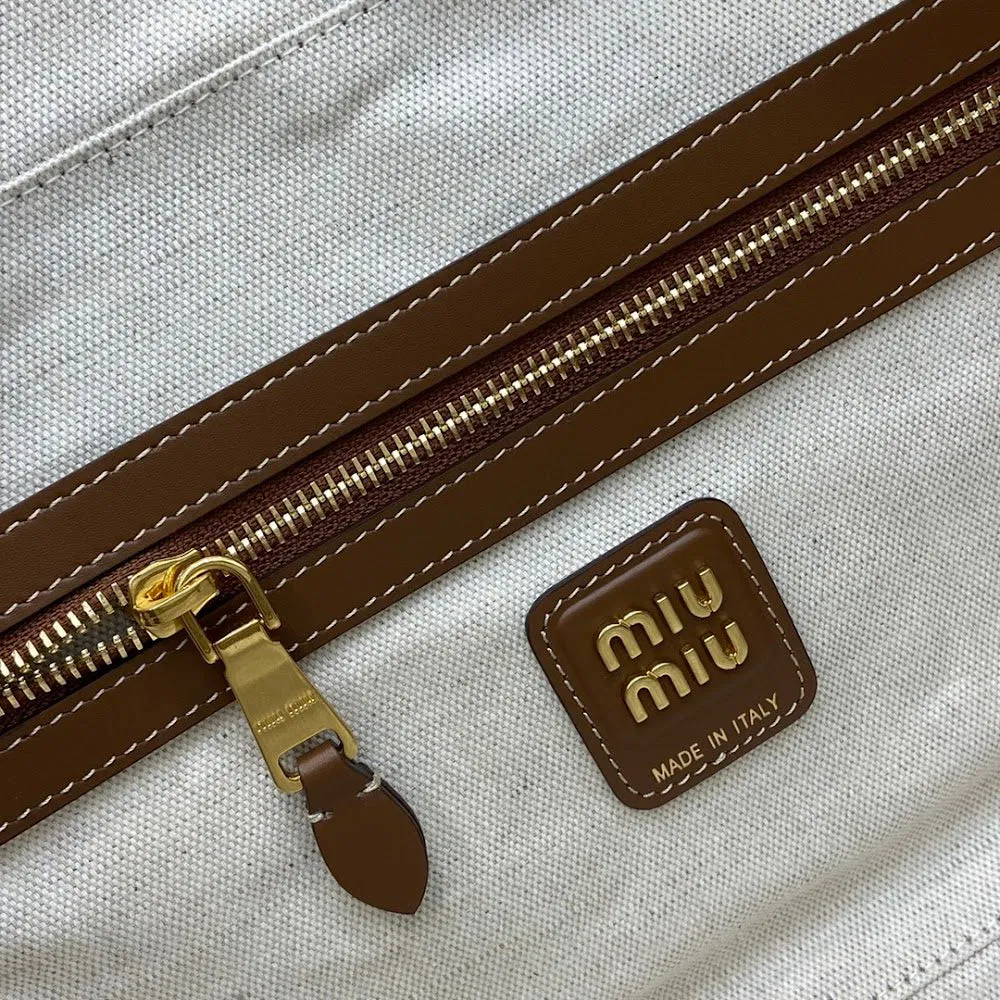 Luxury Bags Miun Miun Luxury Bag --122217 — image 9