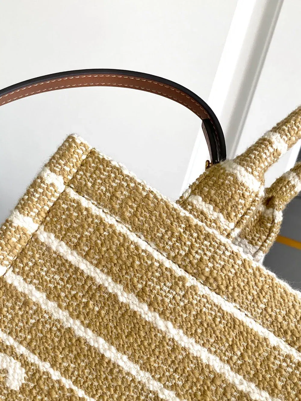 Luxury Bags Celine Luxury Bag --112128 — image 6