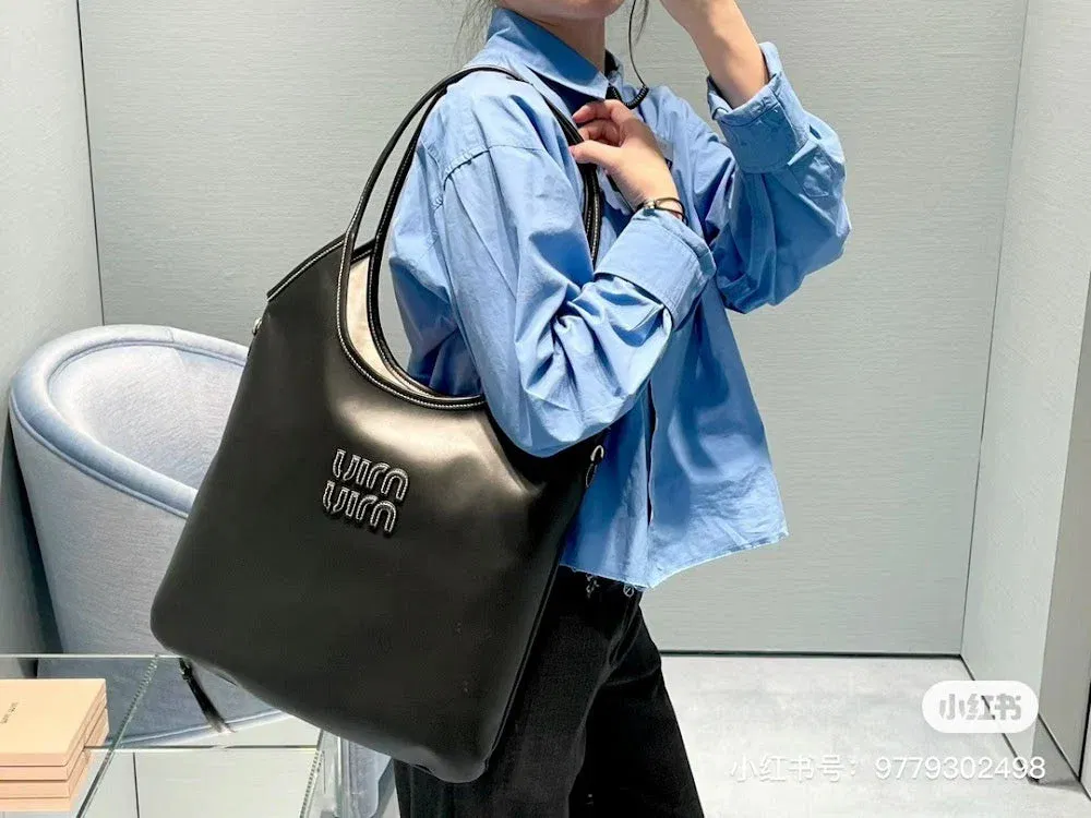 Luxury Bags Miun Miun Luxury Bag --122392 — image 6
