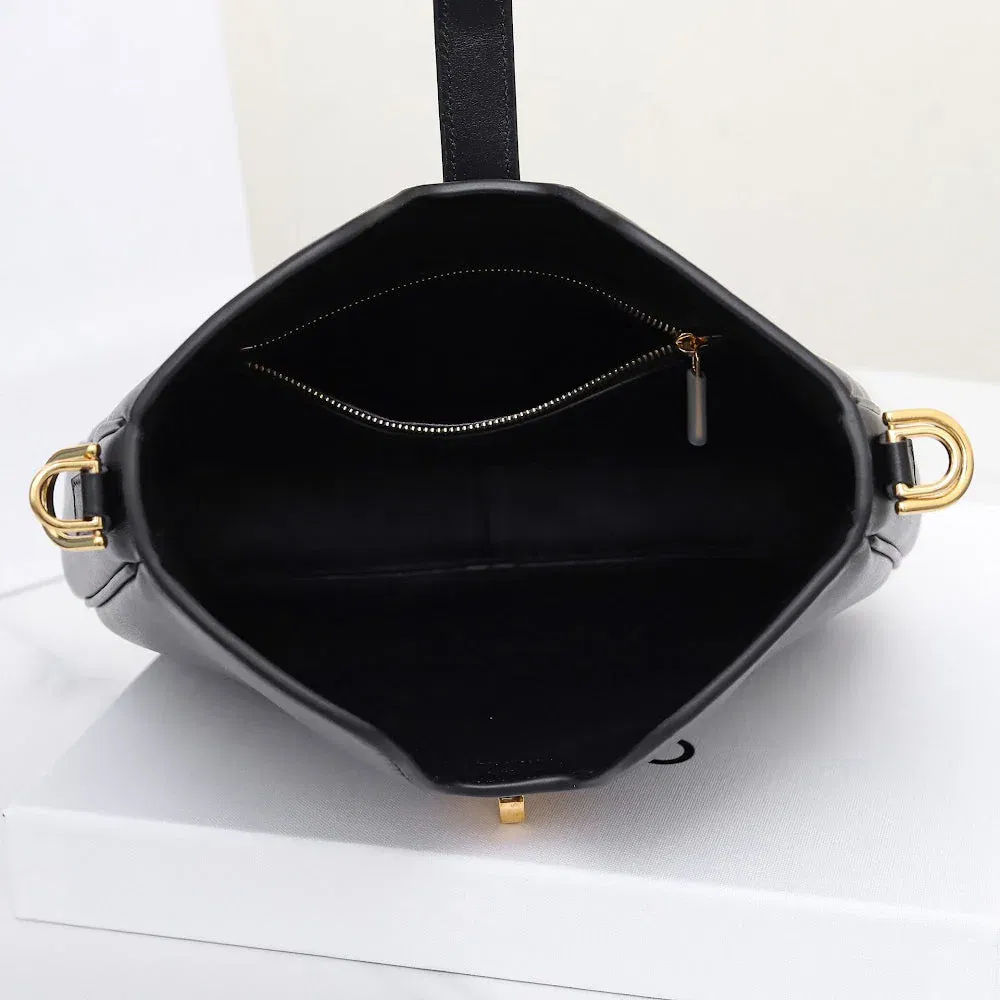 Luxury Bags Celine Luxury Bag --112045 — image 9