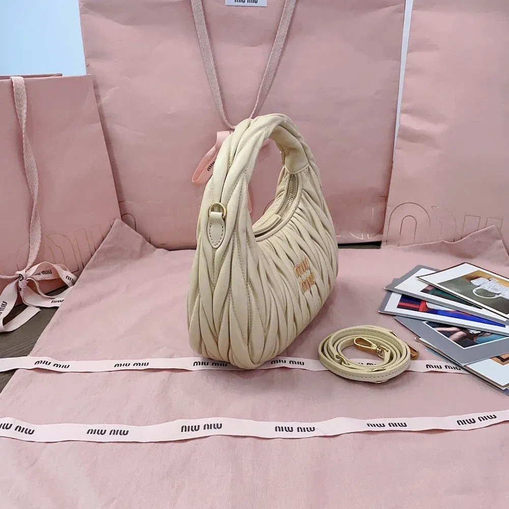 Luxury Bags Miun Miun Luxury Bag --122233 — image 2