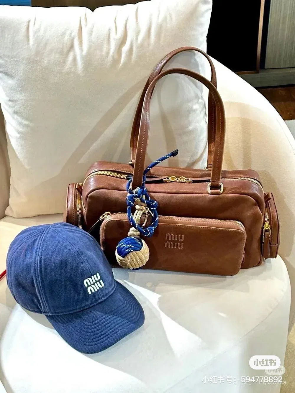 Luxury Bags Miun Miun Luxury Bag --122396 — image 3
