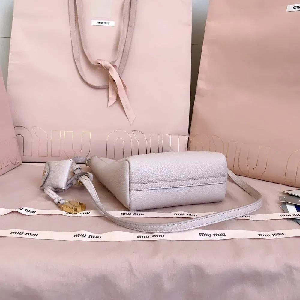 Luxury Bags Miun Miun Luxury Bag --122626 — image 4