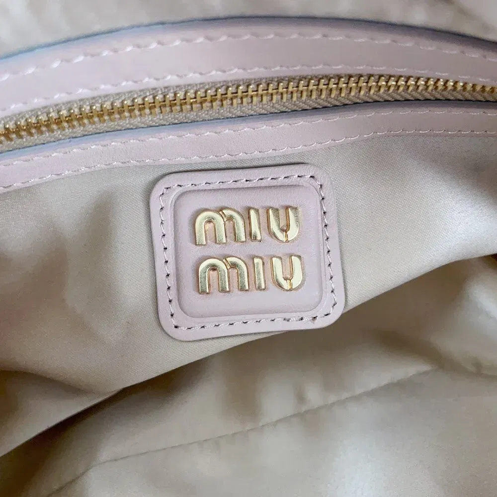 Luxury Bags Miun Miun Luxury Bag --122470 — image 9