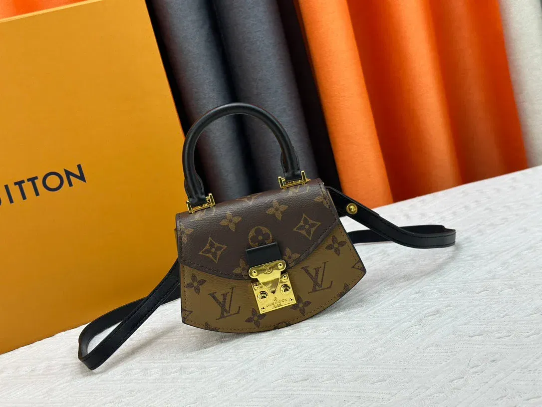 Luxury Bags Elite Carryalls