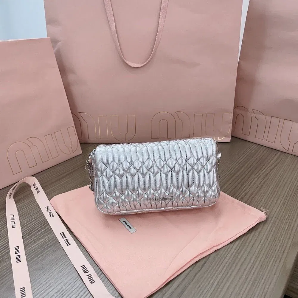 Luxury Bags Miun Miun Luxury Bag --122380 — image 4