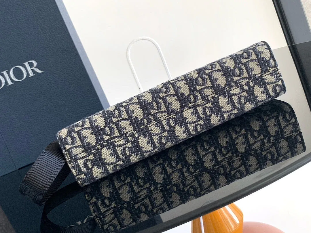 Luxury Bags - Premium Luxury Goods and Accessories - AFFORDABLE LUXURY BAGS - 18945 — image 6