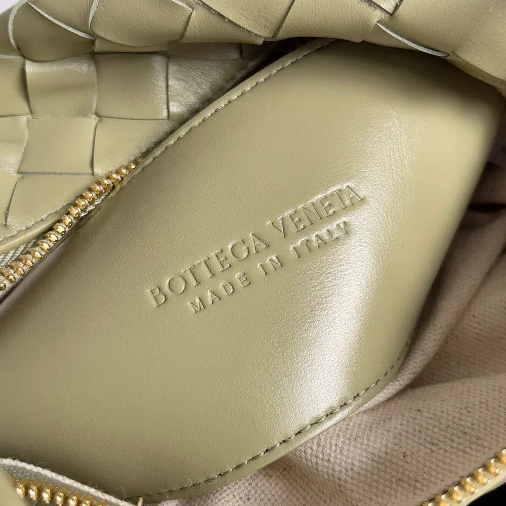 new-luxury-designer-bags-nm21166 — image 3