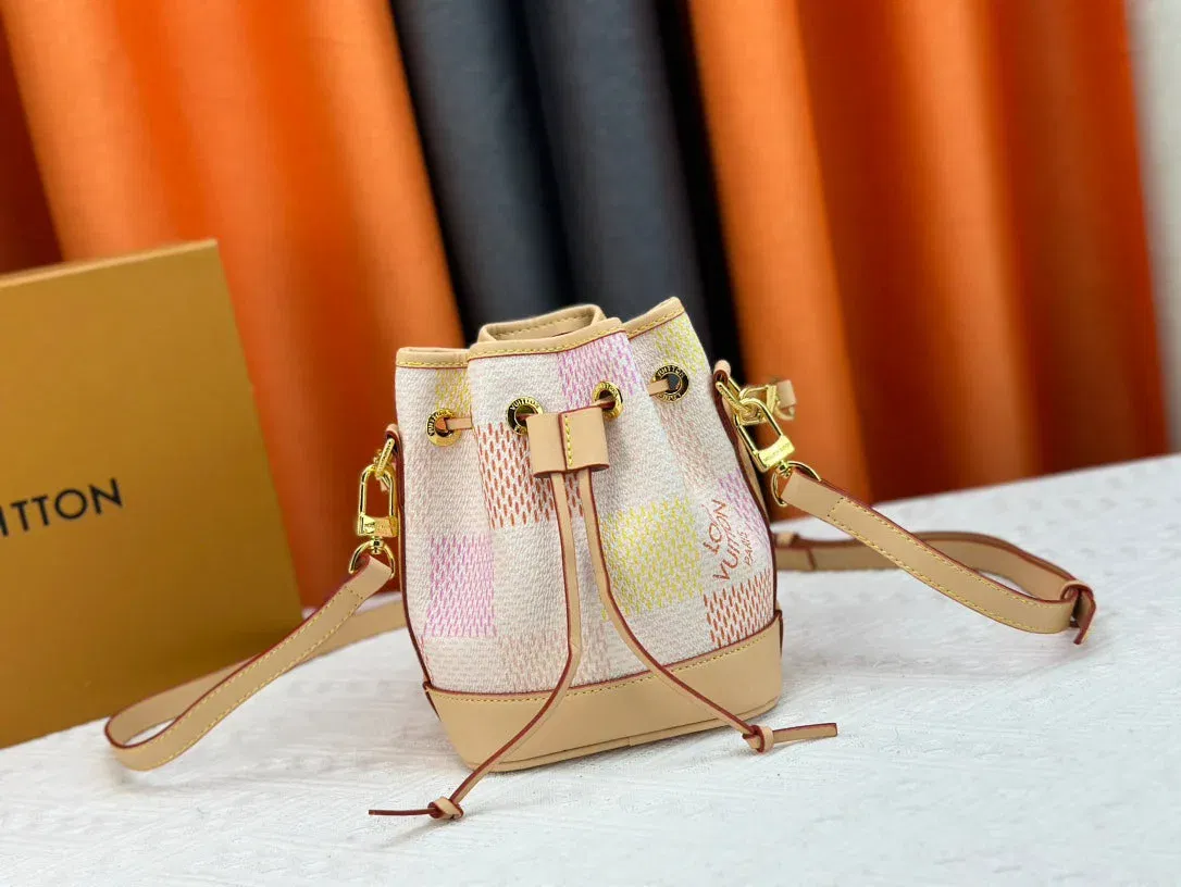 Luxury Bags Elite Carryalls