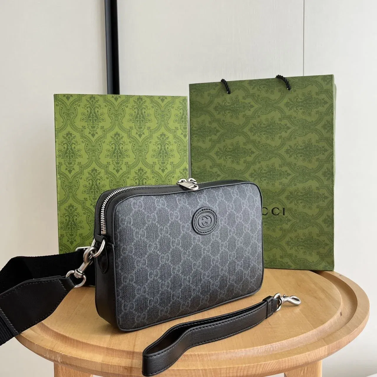 Luxury Bags Elite Carryalls — image 2
