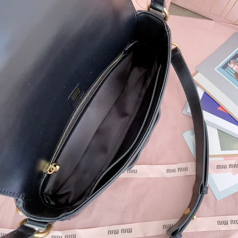 Luxury Bags Miun Miun Luxury Bag --122593 — image 9