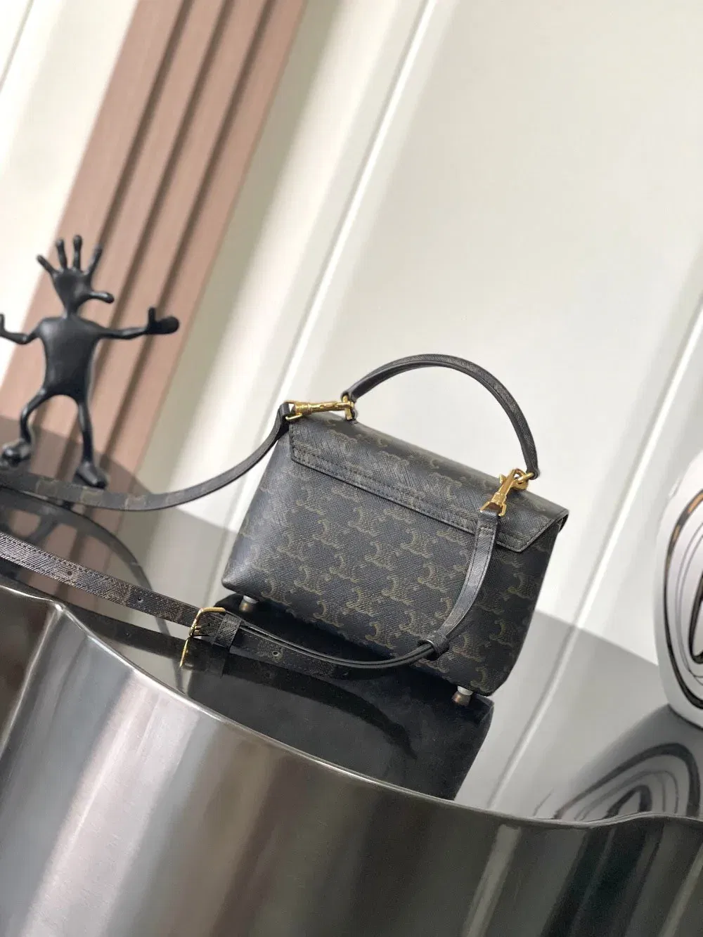 Luxury Bags Celine Luxury Bag --112329 — image 3