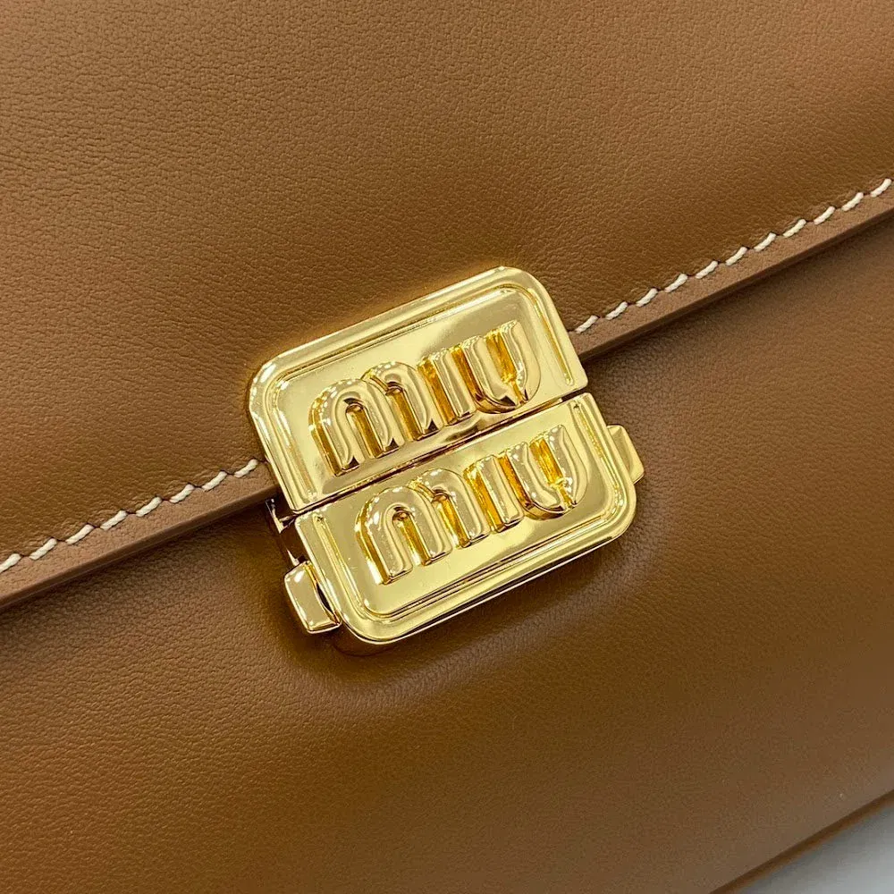 Luxury Bags Miun Miun Luxury Bag --122360 — image 5