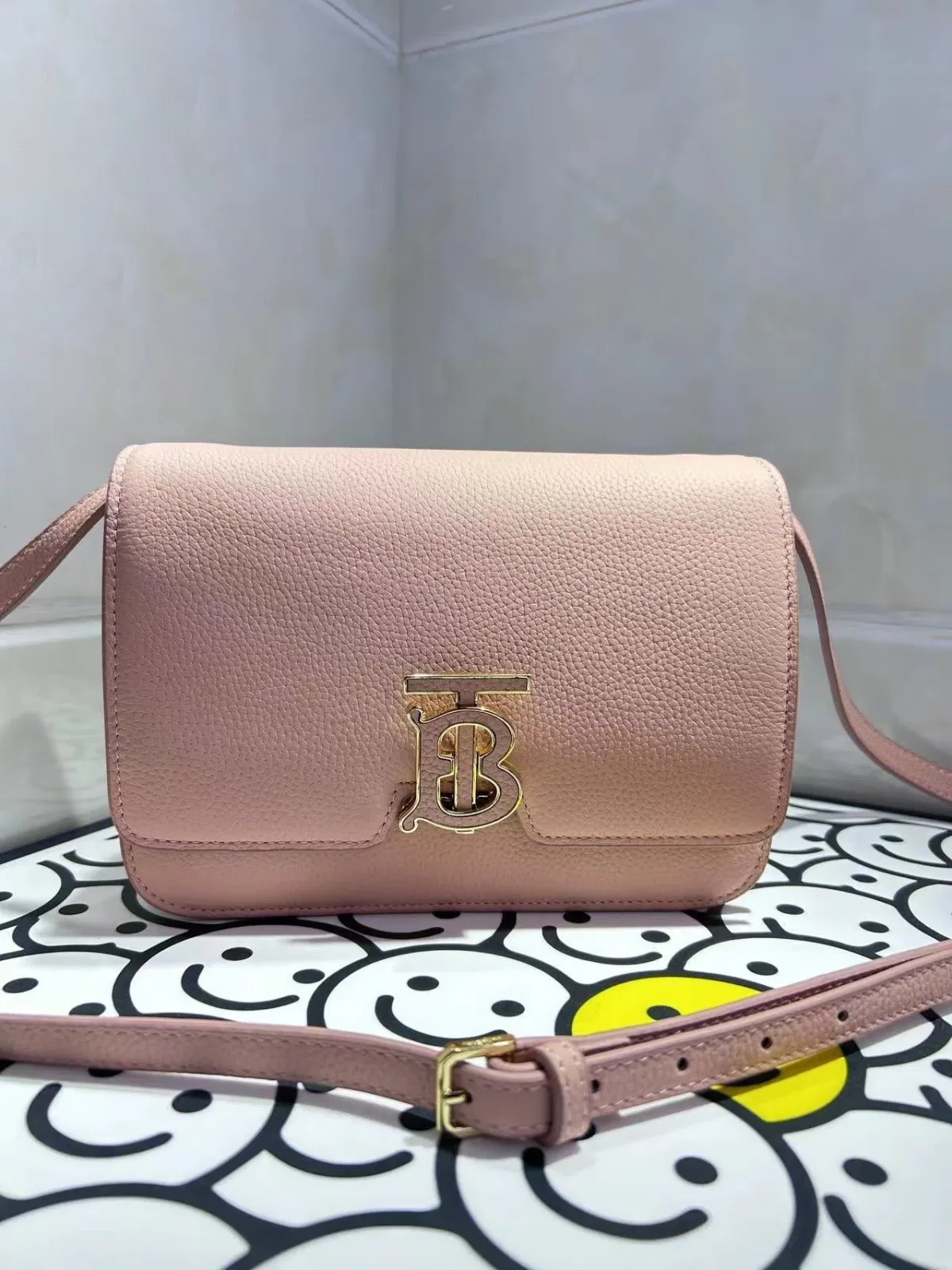 Luxury Bags Bags - High-Quality Designer Products for You - AFFORDABLE LUXURY BAGS - 6235