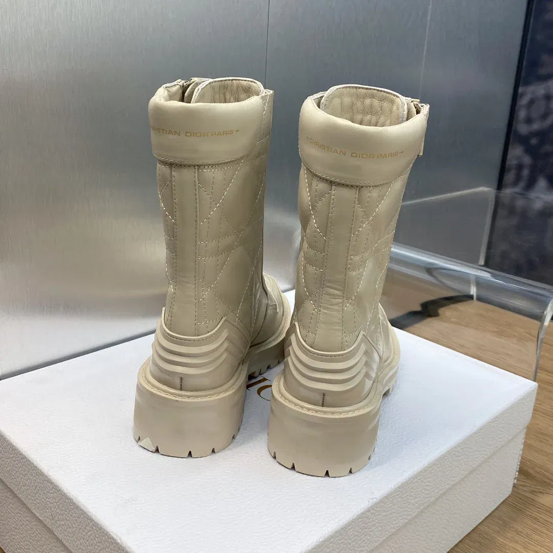 Luxury Bags DD D LEADER ANKLE BOOT BEIGE — image 7