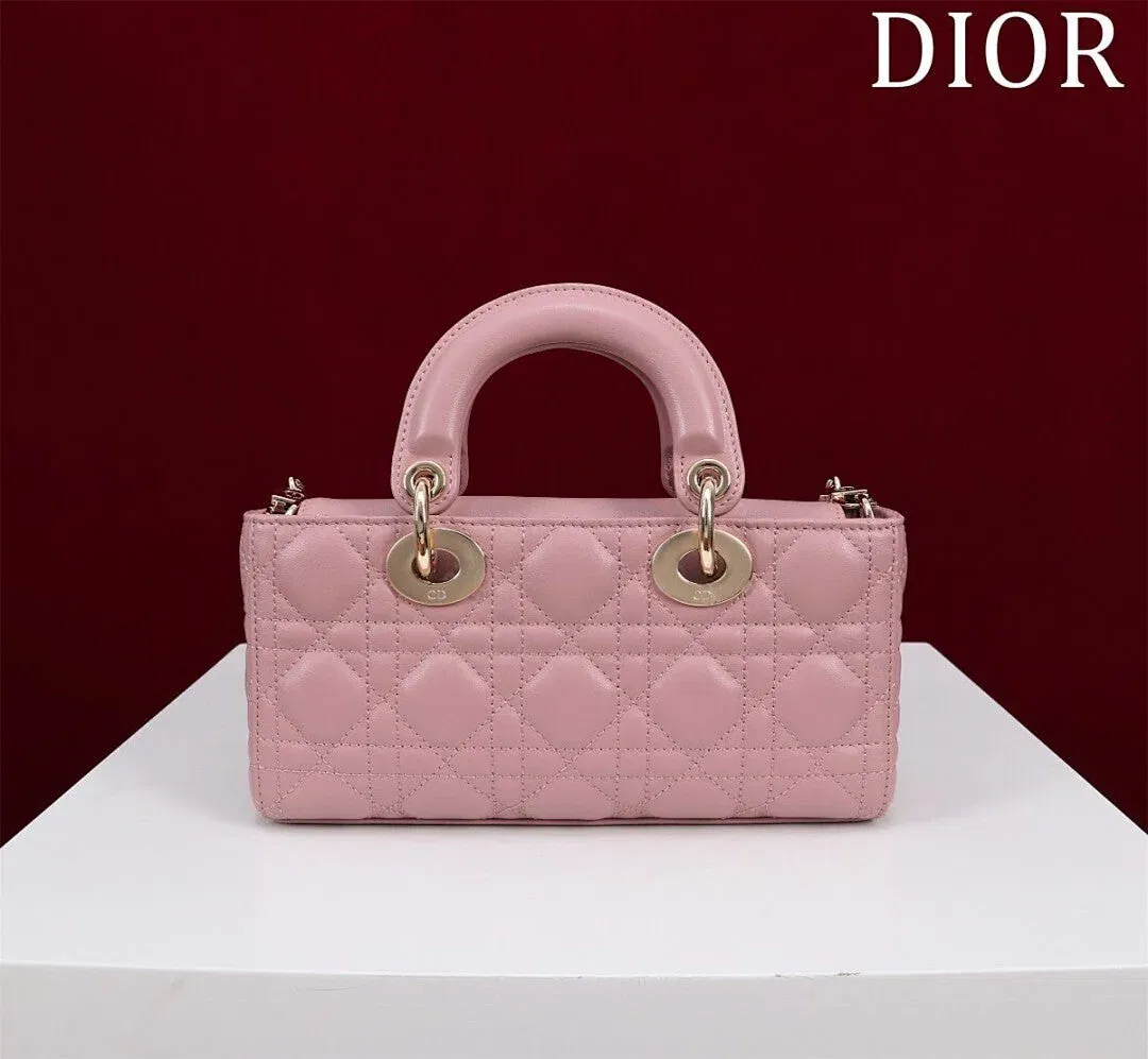Luxury Bags - High-Quality Designer Products for You - AFFORDABLE LUXURY BAGS - 18922 — image 7