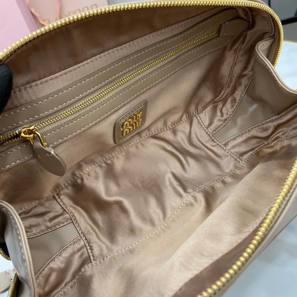 Luxury Bags Miun Miun Luxury Bag --122190 — image 8