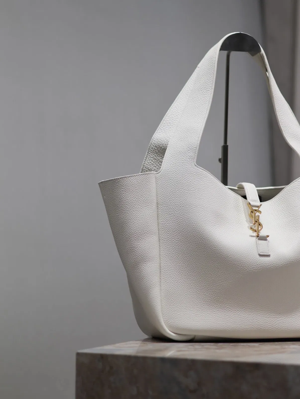 Luxury Bags - Premium Luxury Goods and Accessories - AFFORDABLE LUXURY BAGS - 15389 — image 5