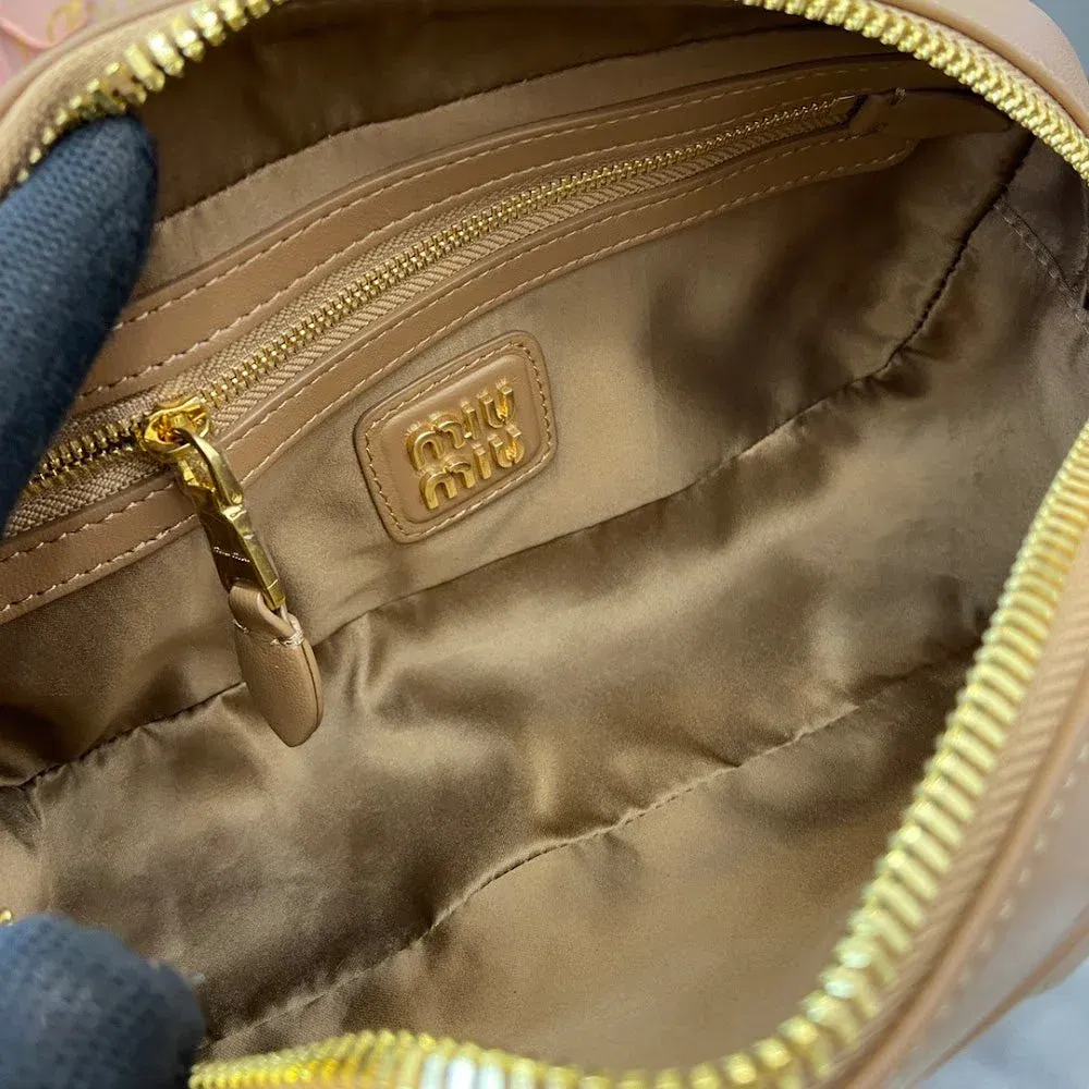 Luxury Bags Miun Miun Luxury Bag --122180 — image 9