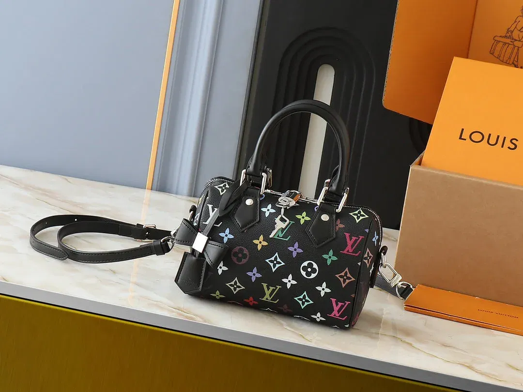 Luxury Bags Elite Carryalls