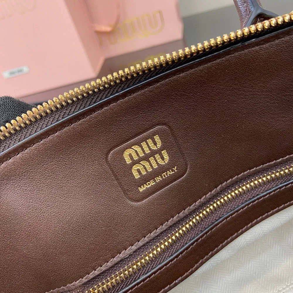 Luxury Bags Miun Miun Luxury Bag --122352 — image 9