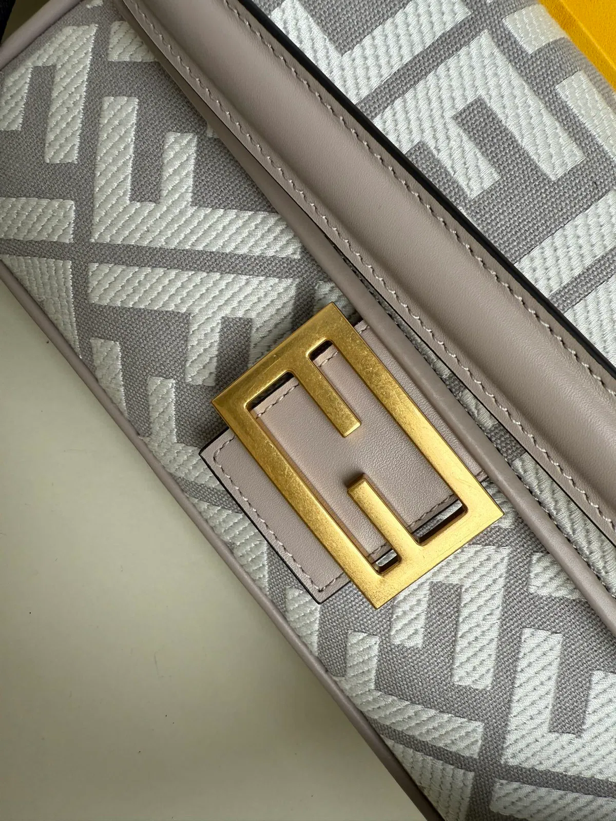 Luxury Bags - High-Quality Designer Products for You - AFFORDABLE LUXURY BAGS - 19098 — image 4