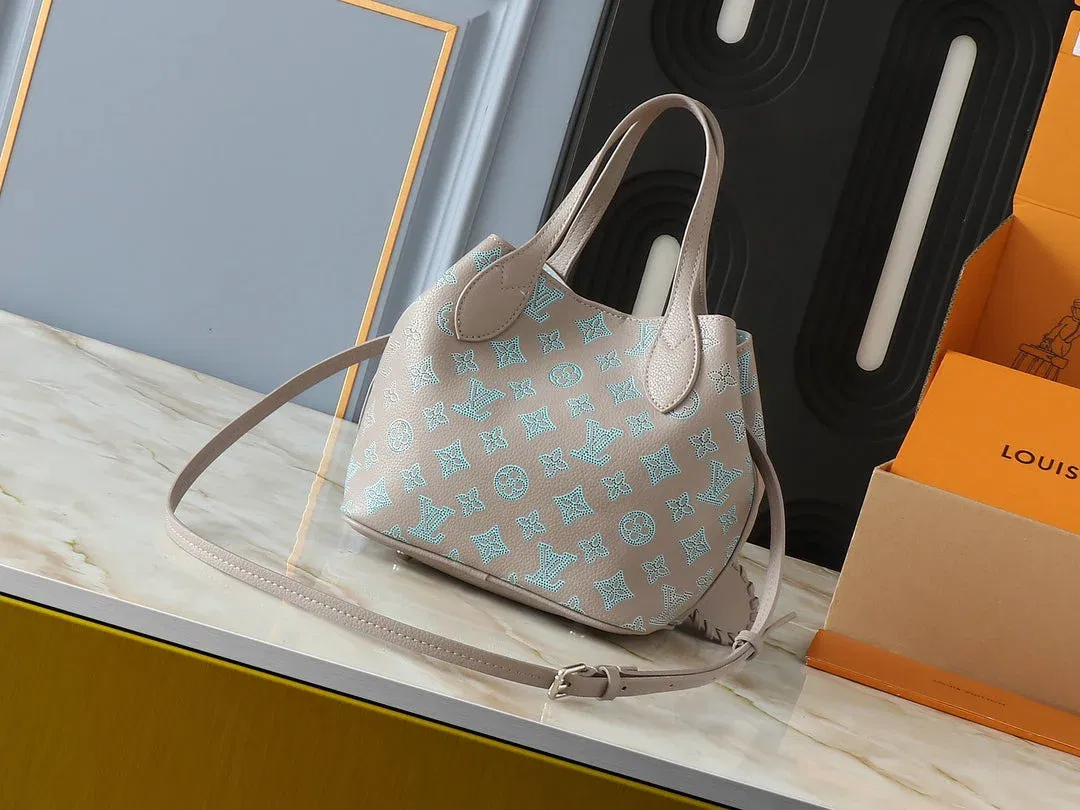 Luxury Bags Elite Carryalls — image 3