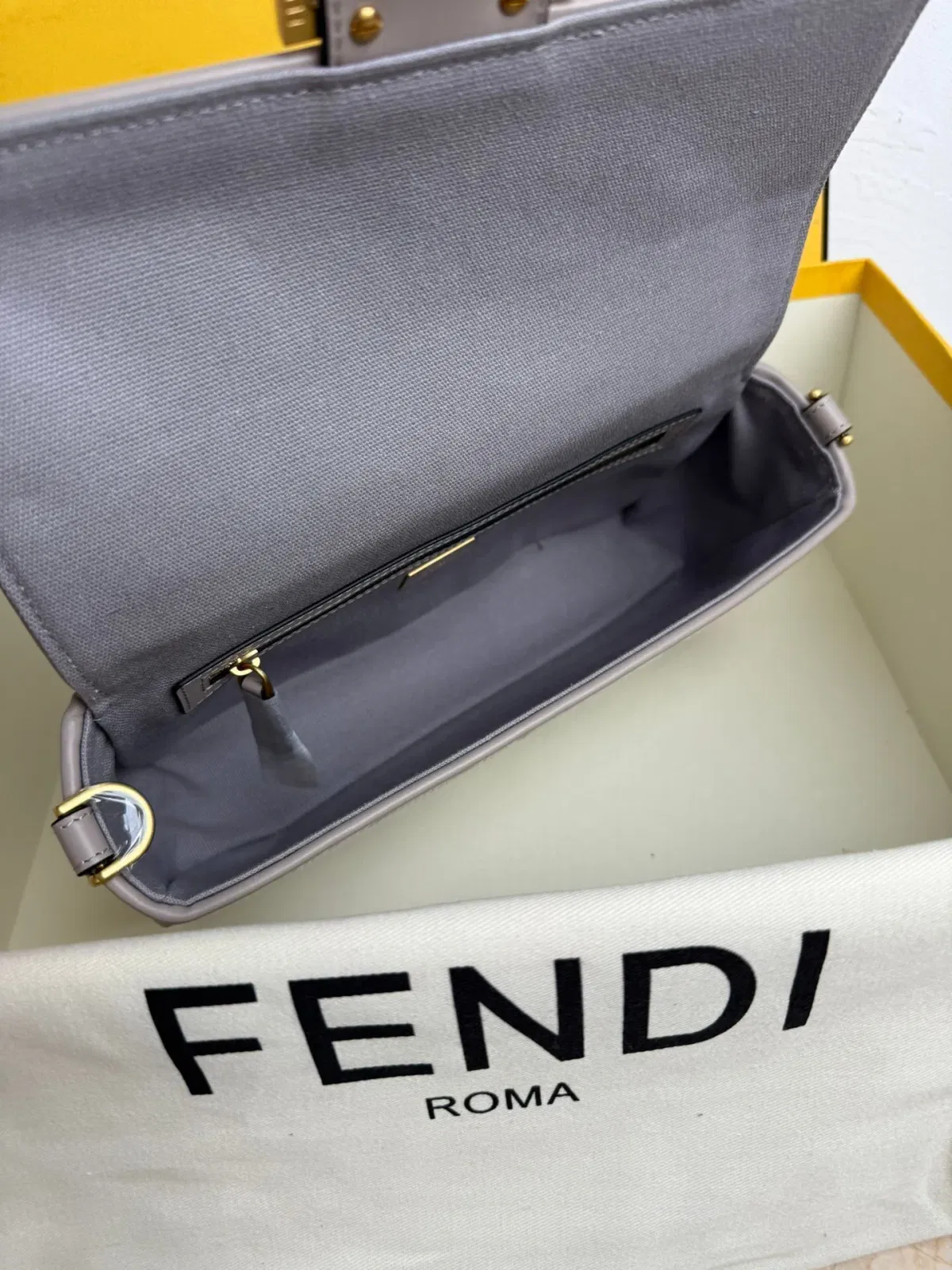 Luxury Bags - High-Quality Designer Products for You - AFFORDABLE LUXURY BAGS - 19098 — image 7