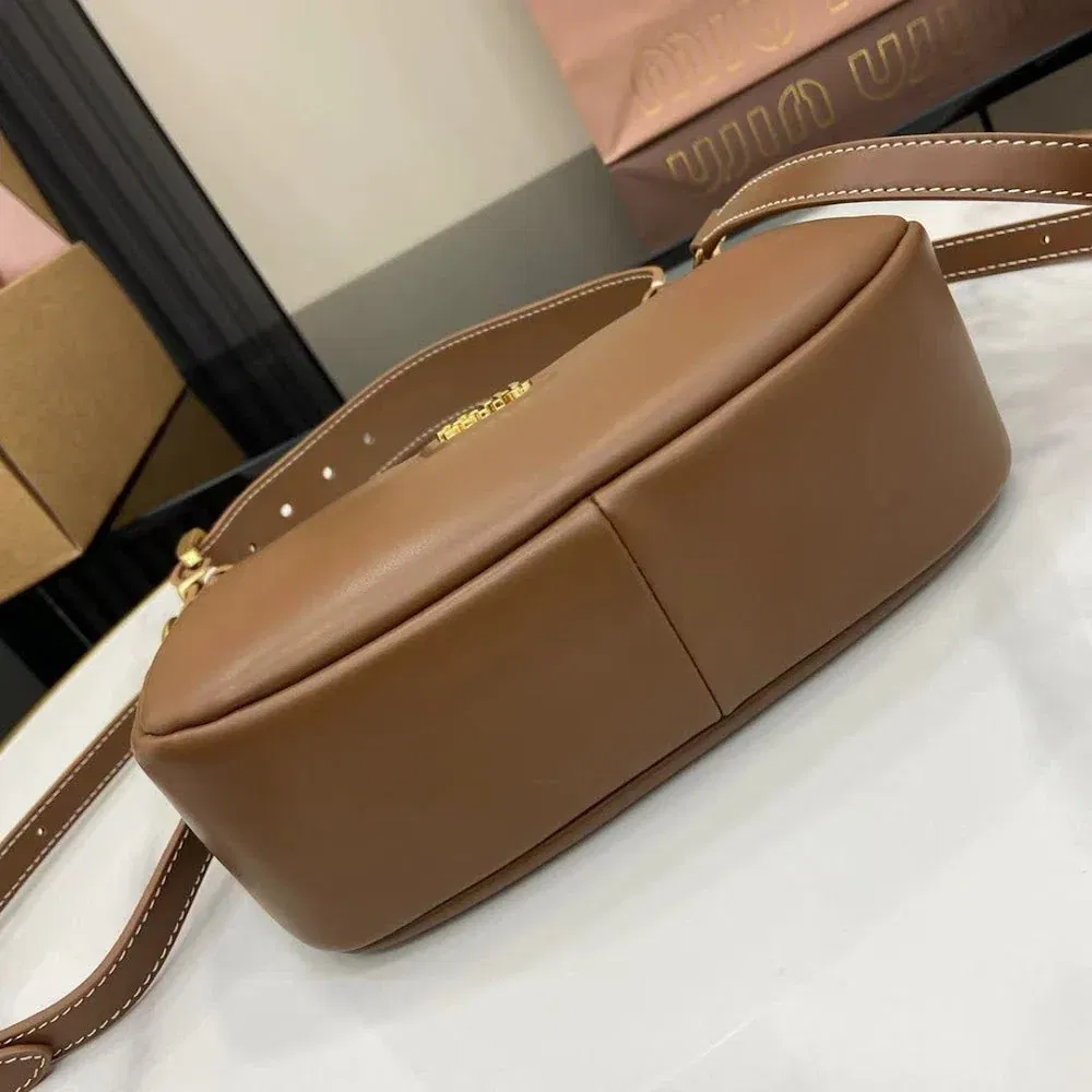 Luxury Bags Miun Miun Luxury Bag --122365 — image 4