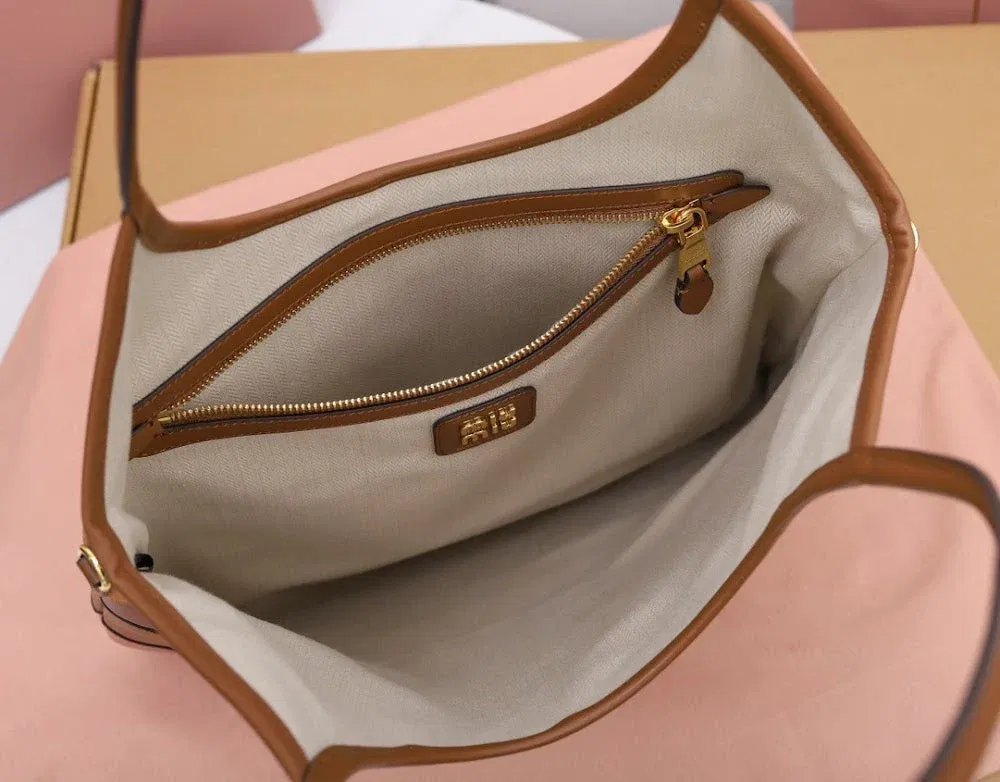 Luxury Bags Miun Miun Luxury Bag --122521 — image 9