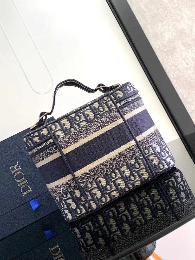 Luxury Bags - Best High-End Brands in One Place - AFFORDABLE LUXURY BAGS - 18916 — image 7