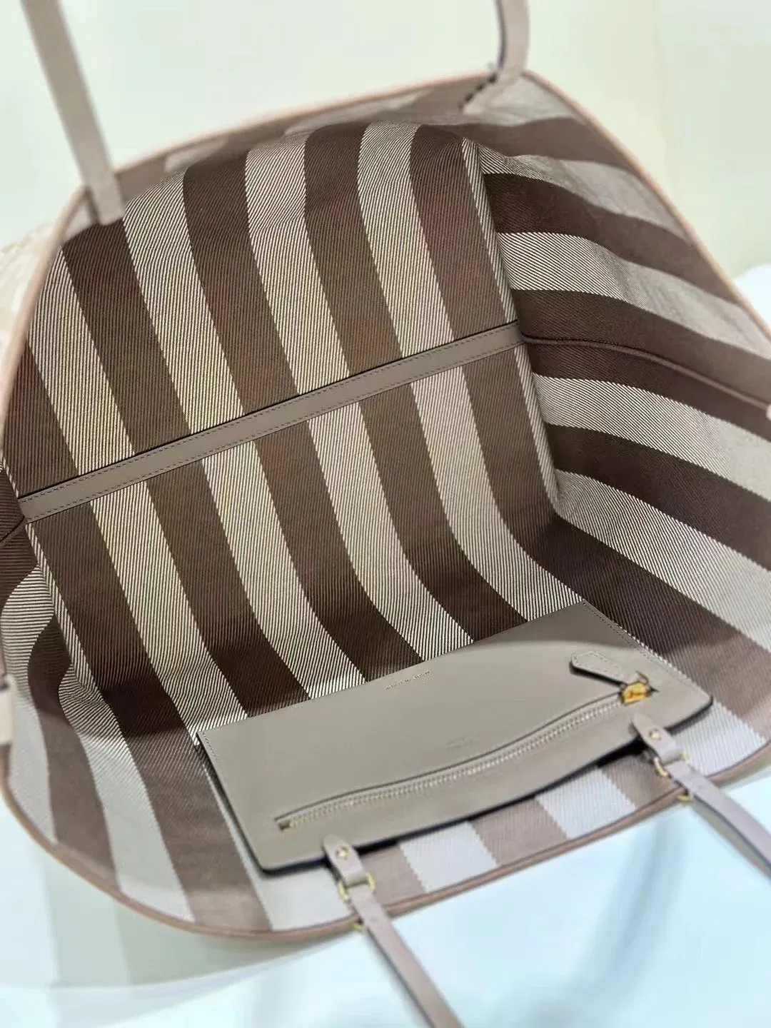 Luxury Bags - Best High-End Brands in One Place - AFFORDABLE LUXURY BAGS - 19124 — image 9