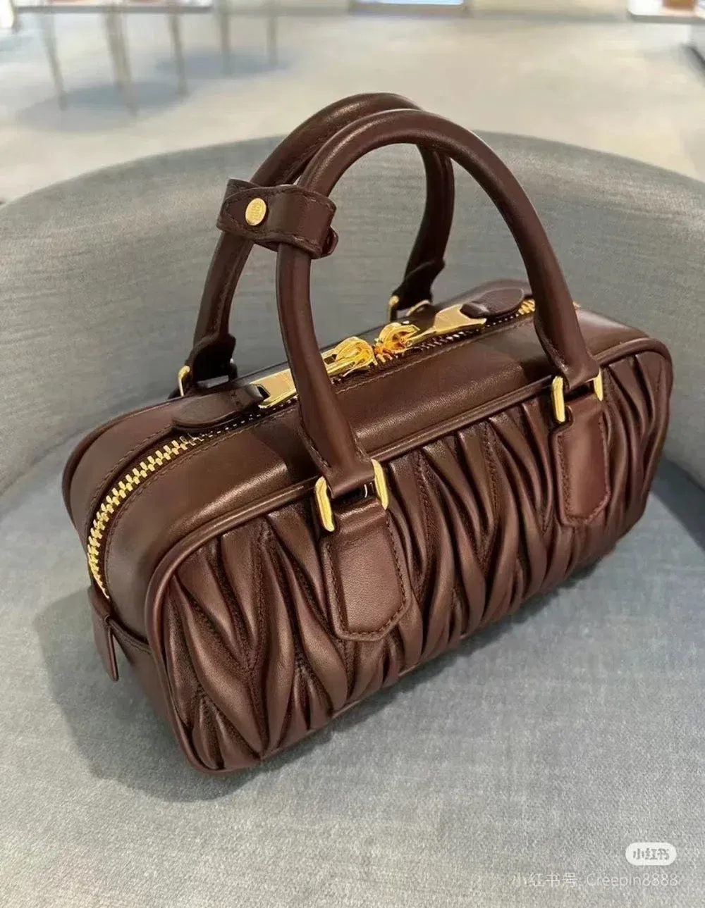 Luxury Bags Miun Miun Luxury Bag --122468 — image 4
