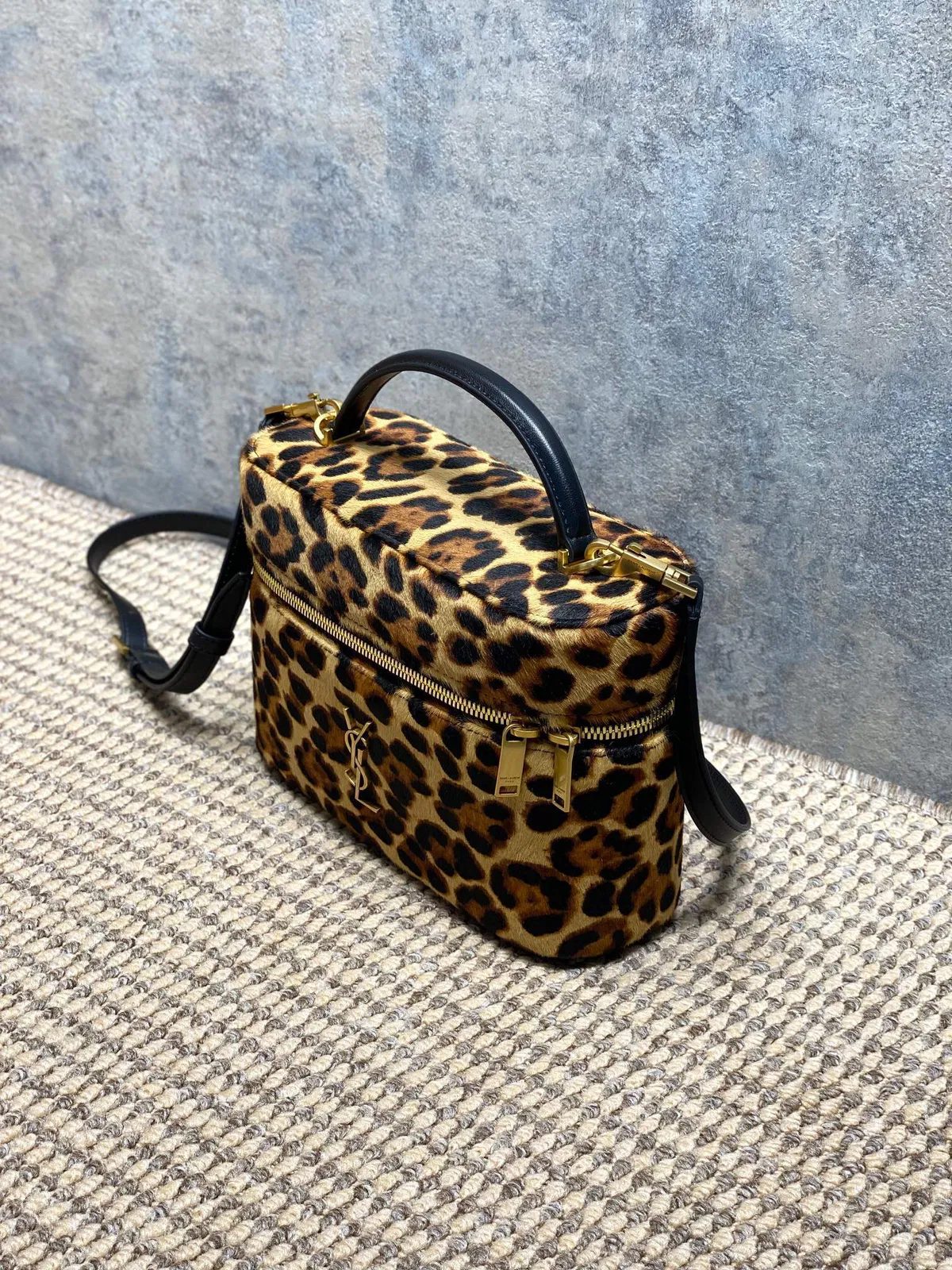 Luxury Bags - Premium Luxury Goods and Accessories - AFFORDABLE LUXURY BAGS - 15477 — image 2
