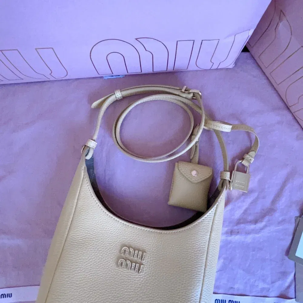 Luxury Bags Miun Miun Luxury Bag --122624 — image 6