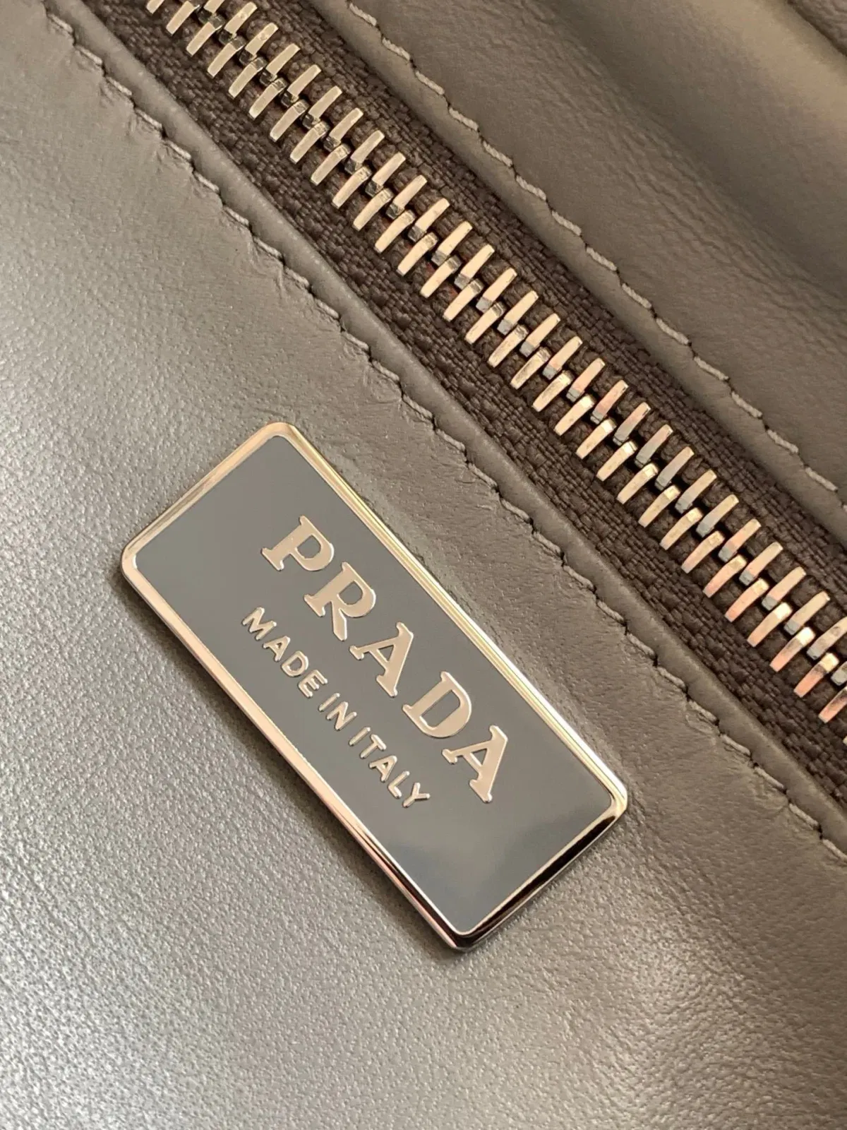Luxury Bags - Premium Luxury Goods and Accessories - AFFORDABLE LUXURY BAGS - 13717 — image 9