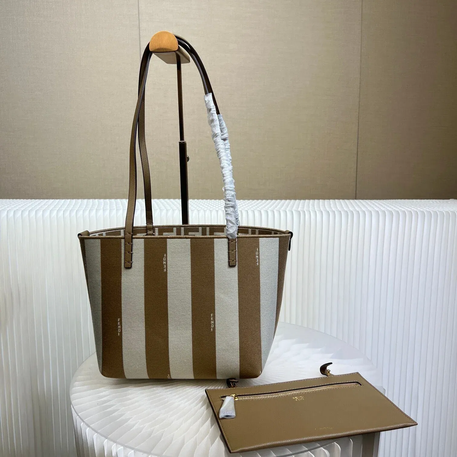 Luxury Bags - Best High-End Brands in One Place - AFFORDABLE LUXURY BAGS - 19128 — image 2
