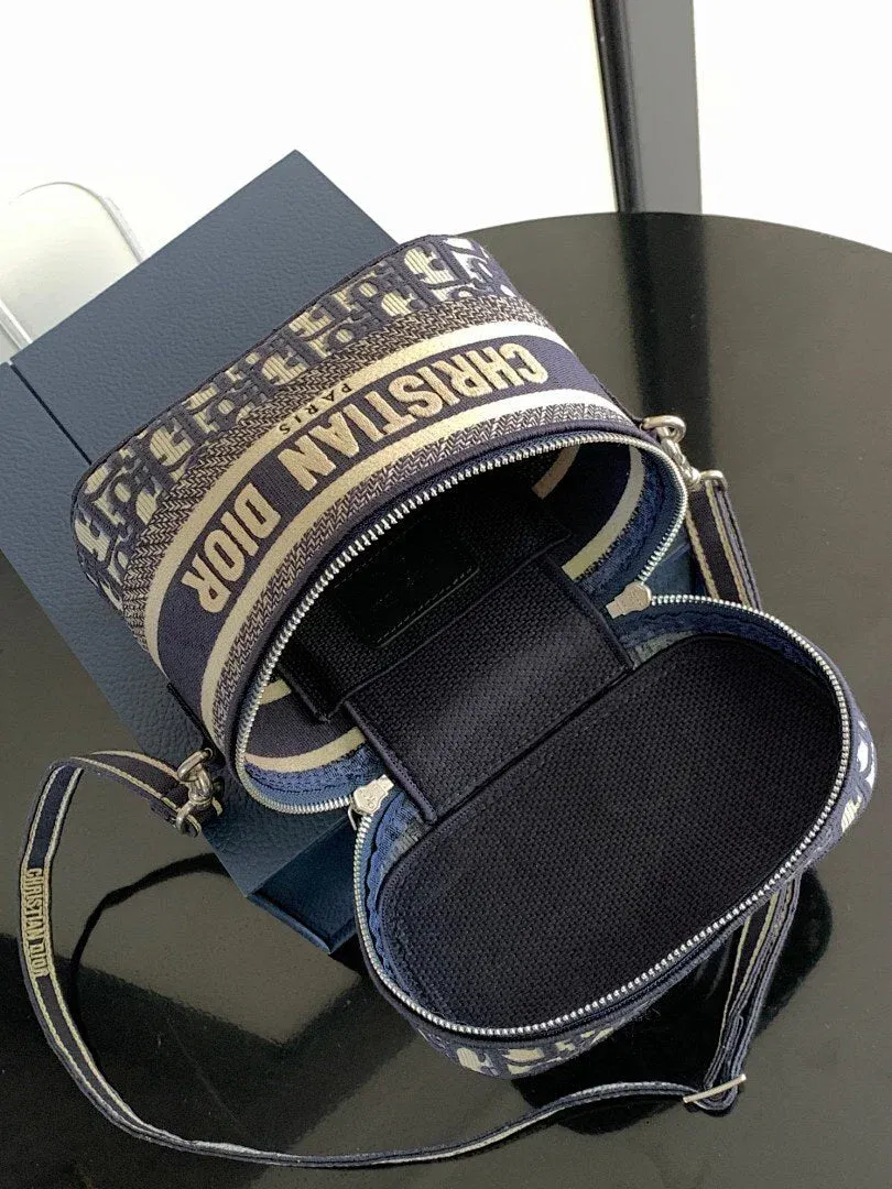 Luxury Bags - DESIGNER BAGS FOR WOMEN - AFFORDABLE LUXURY BAGS - 18887 — image 2