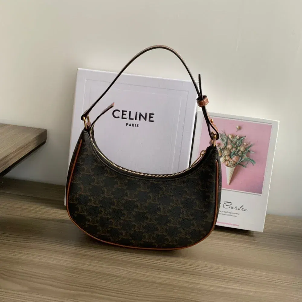 Luxury Bags Celine Luxury Bag --111966 — image 2
