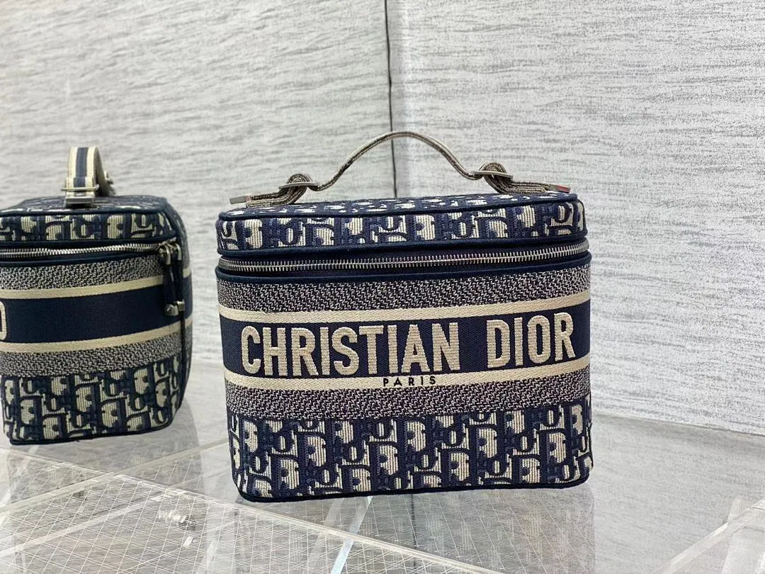 Luxury Bags - High-Quality Designer Products for You - AFFORDABLE LUXURY BAGS - 19090 — image 9