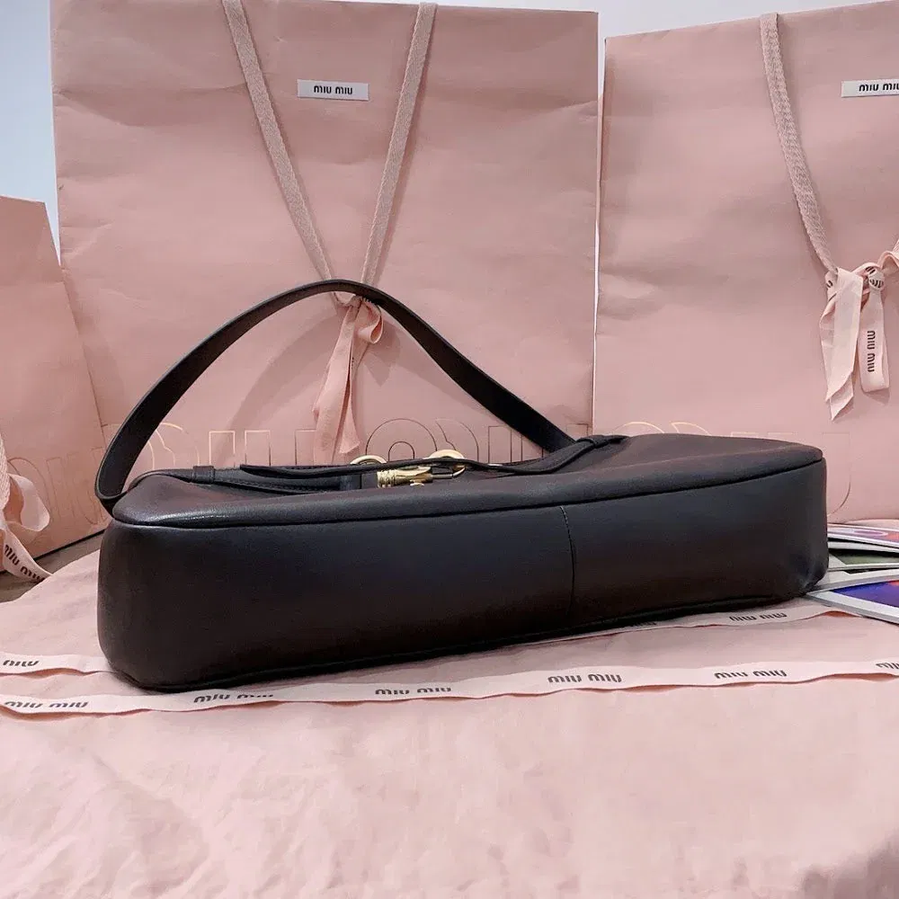 Luxury Bags Miun Miun Luxury Bag --122402 — image 4