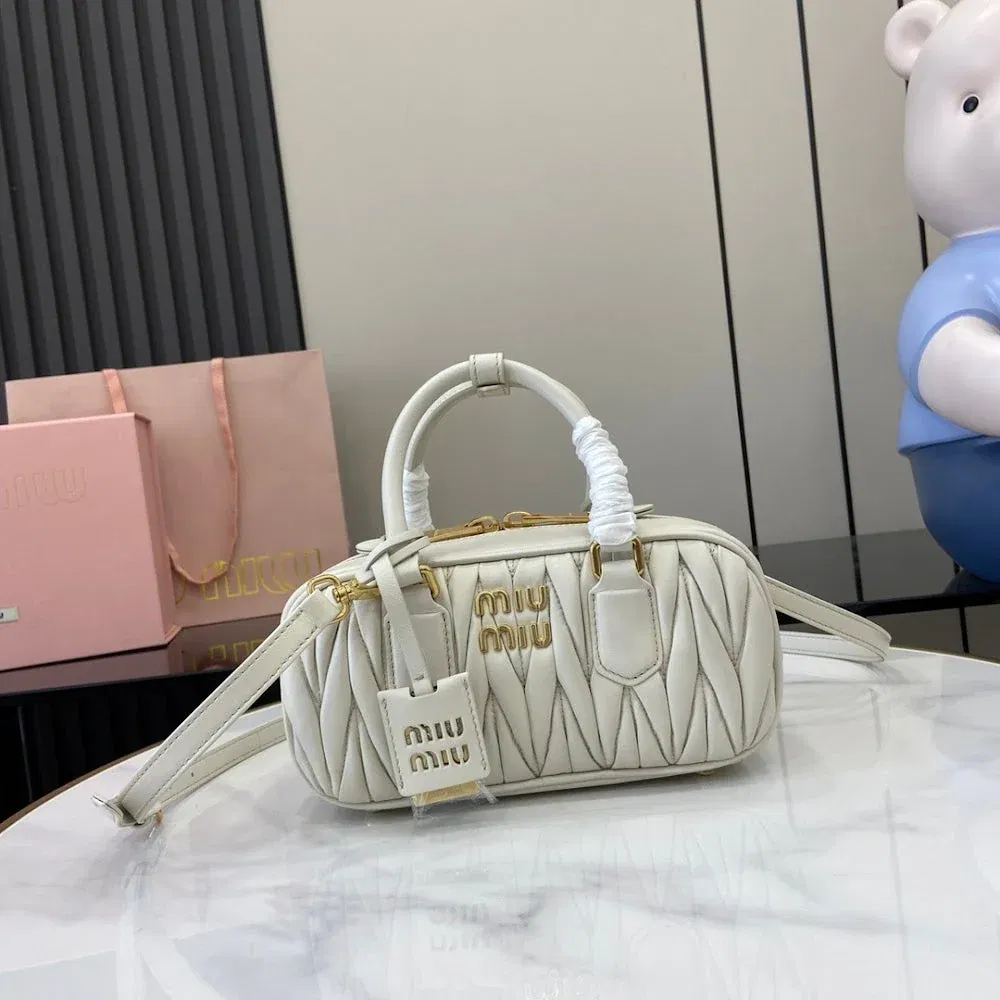 Luxury Bags Miun Miun Luxury Bag --122176
