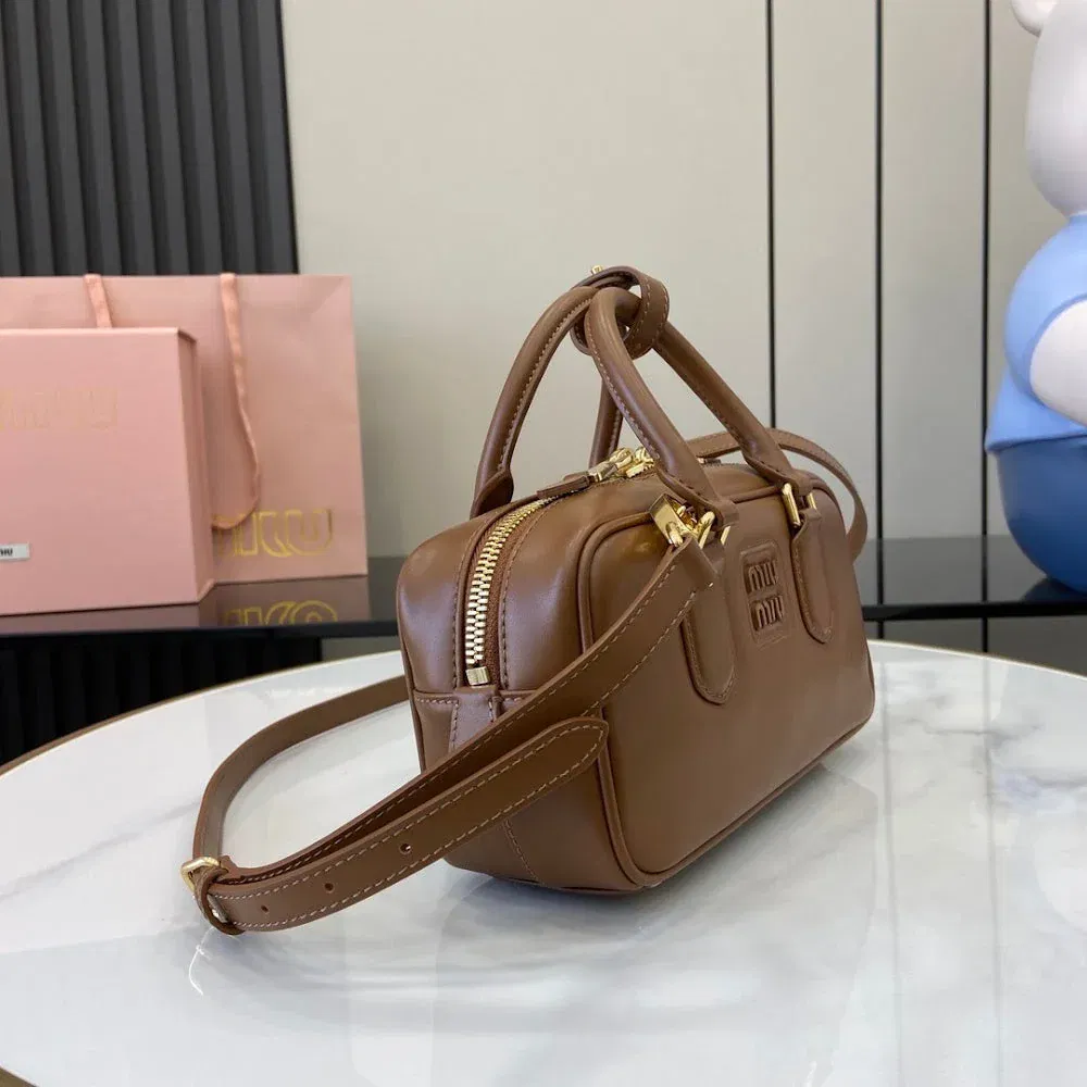 Luxury Bags Miun Miun Luxury Bag --122183 — image 2