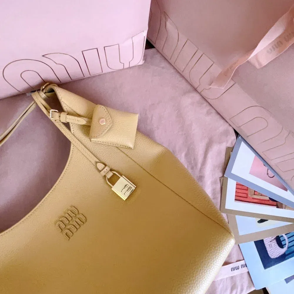 Luxury Bags Miun Miun Luxury Bag --122628 — image 5