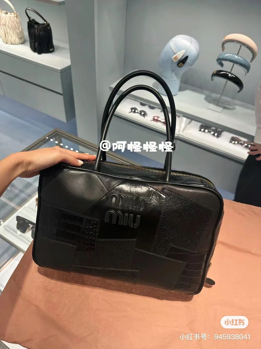 Luxury Bags Miun Miun Luxury Bag --122424 — image 2