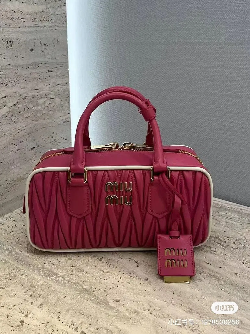 Luxury Bags Miun Miun Luxury Bag --122512 — image 3