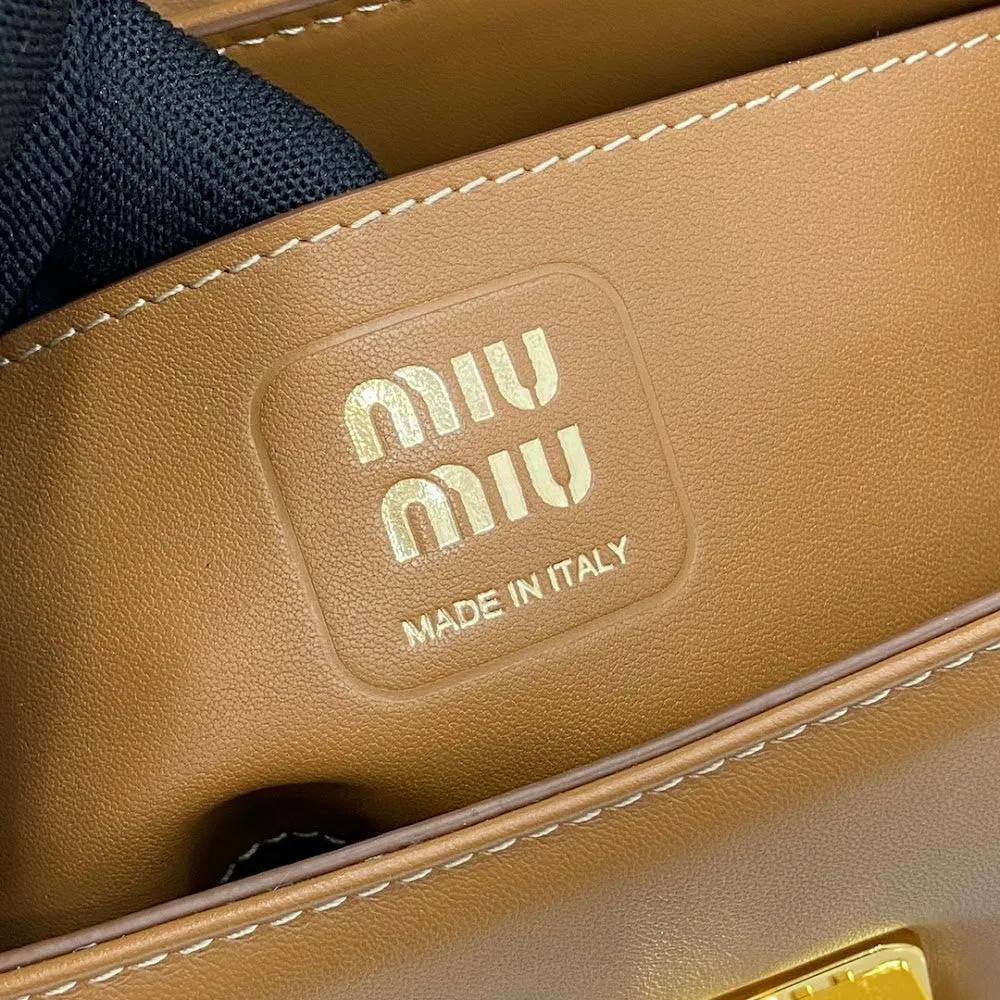 Luxury Bags Miun Miun Luxury Bag --122360 — image 9