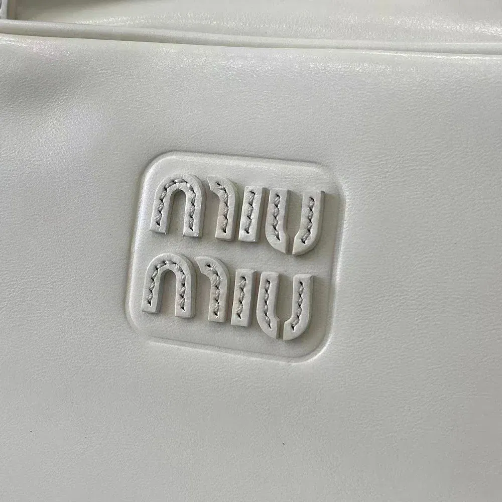 Luxury Bags Miun Miun Luxury Bag --122271 — image 7