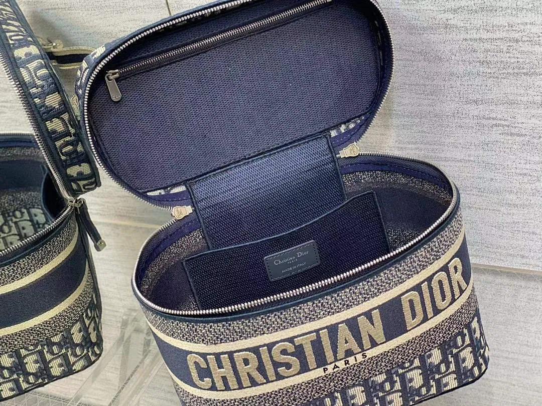 Luxury Bags - High-Quality Designer Products for You - AFFORDABLE LUXURY BAGS - 19090 — image 3